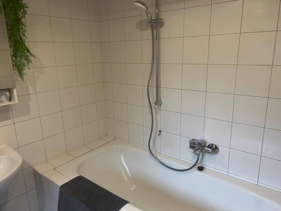 Gaestehaus Aarninkstrasse Apartment Nordhorn Bagian luar foto